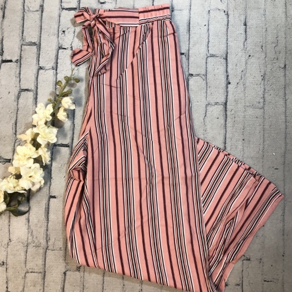 striped pants w/ tie waist